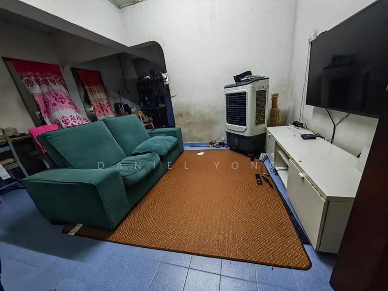 Flat for Sale at Taman Tampoi Utama Flat - Daniel Yong - Living Room - PropertyGuru.com.my