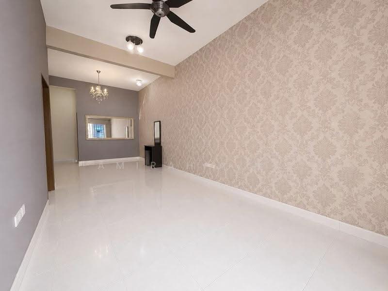 Townhouse for Sale in Sungai Buloh (Selangor) - Amirah Azmi - PropertyGuru.com.my