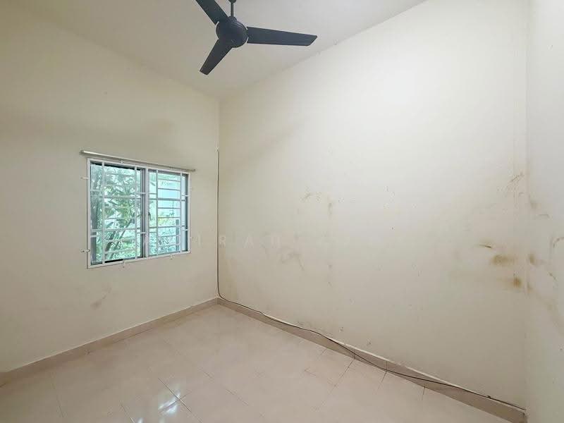 Townhouse for Sale in Sungai Buloh (Selangor) - Amirah Azmi - PropertyGuru.com.my