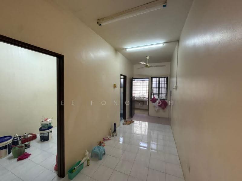 2-storey Terraced House for Sale in Taman Puteri Wangsa (Ulu Tiram) - Ee Fong Toh - Interior - PropertyGuru.com.my