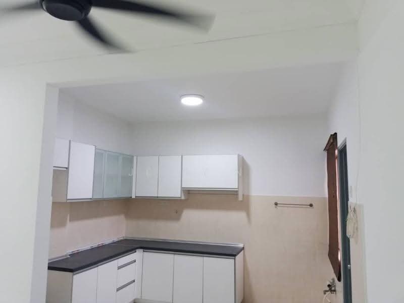 Pangsapuri untuk Disewa di Avilla Apartments - Jenny Ng - Kitchen - PropertyGuru.com.my