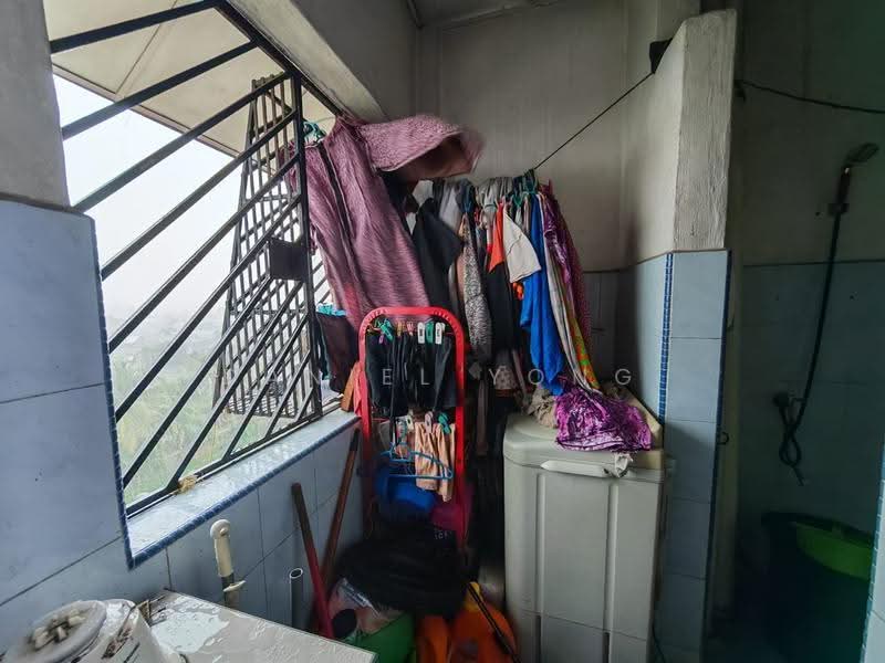 Flat for Sale at Taman Cempaka - Daniel Yong - Balcony - PropertyGuru.com.my