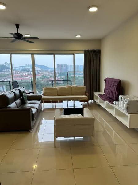 Kondominium untuk Dijual di Casa Green Condominium - Shirley Sea - Living Room - PropertyGuru.com.my