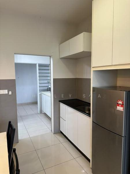Kondominium untuk Dijual di Casa Green Condominium - Shirley Sea - Kitchen - PropertyGuru.com.my