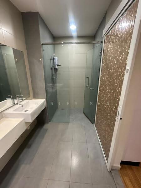 Kondominium untuk Dijual di Casa Green Condominium - Shirley Sea - Bathroom - PropertyGuru.com.my