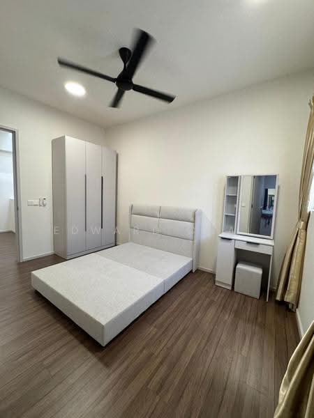 Rumah Teres untuk Disewa di Taman Bukit Serdang (Seri Kembangan) - Edward Chai - Bedroom - PropertyGuru.com.my