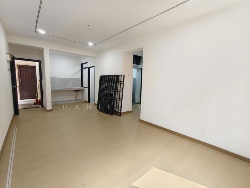 Flat for Sale at Flat Taman Pelangi Indah - Daniel Yong - Interior - PropertyGuru.com.my