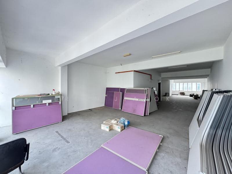Shop / Office for Sale in Taman Sains Selangor (Kota Damansara) - Brian JiaKok - Interior - PropertyGuru.com.my