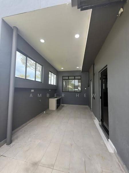 Rumah Berkembar untuk Dijual di Taman Gaya (Ulu Tiram) - Amber Hew - Exterior - PropertyGuru.com.my