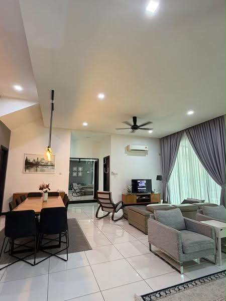 Semi-Detached House for Sale in Alam Impian (Shah Alam) - Muhd Khairulnawawi Kamaruddin - Dining Room - PropertyGuru.com.my
