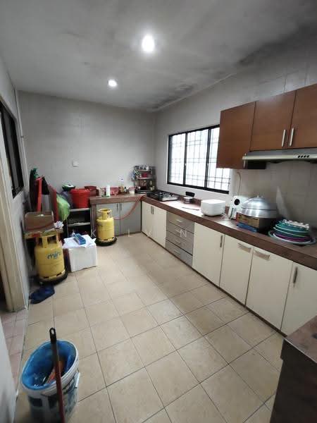 2-storey Terraced House for Rent in Bayu Damansara (Petaling Jaya) - Kelvin . - Kitchen - PropertyGuru.com.my