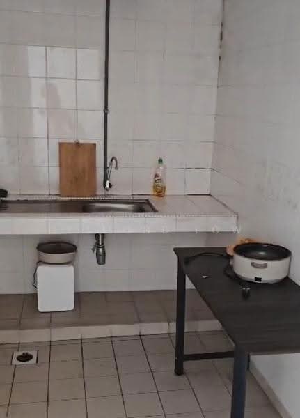 Office for Rent in Taman Maluri (Cheras) - Desmond Low - Kitchen - PropertyGuru.com.my