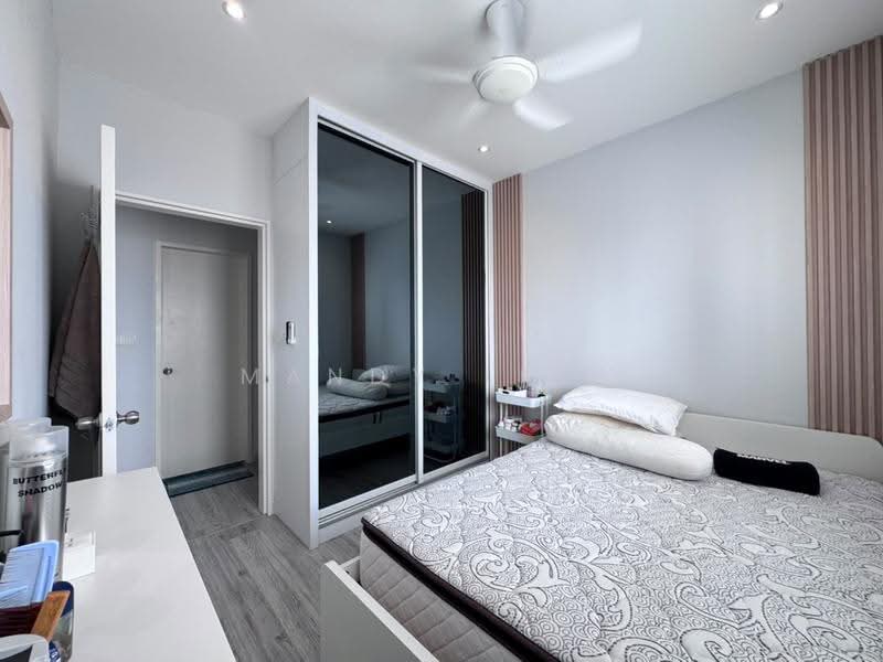 Kediaman Servis untuk Dijual di Flora Residency - Mandy Liew - Bedroom - PropertyGuru.com.my