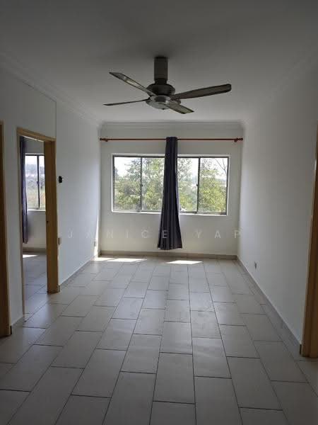 Pangsapuri untuk Dijual di Sri Jati Apartment - Janice Yap - Living Room - PropertyGuru.com.my