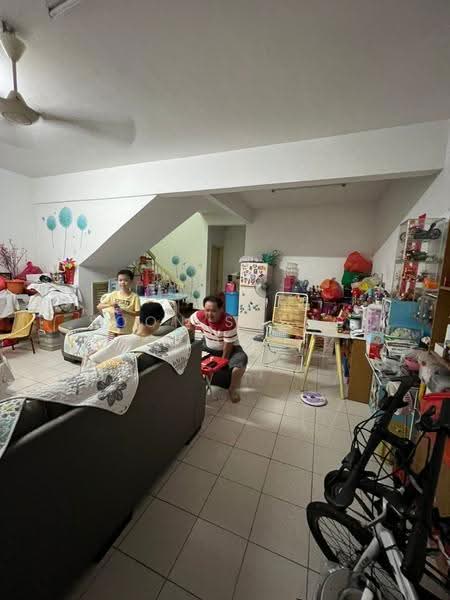 Terraced House for Sale in Taman Puncak Jalil (Seri Kembangan) - Soon Sheng Law - Living Room - PropertyGuru.com.my