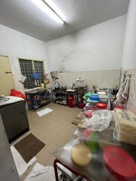 Terraced House for Sale in Taman Puncak Jalil (Seri Kembangan) - Soon Sheng Law - Kitchen - PropertyGuru.com.my