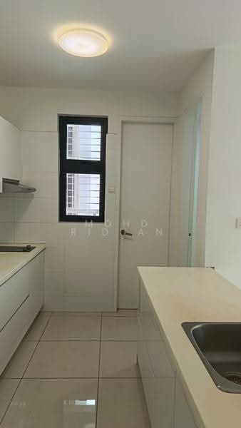 Service Residence for Sale at H2O Residences - Mohd Riduan - Kitchen - PropertyGuru.com.my