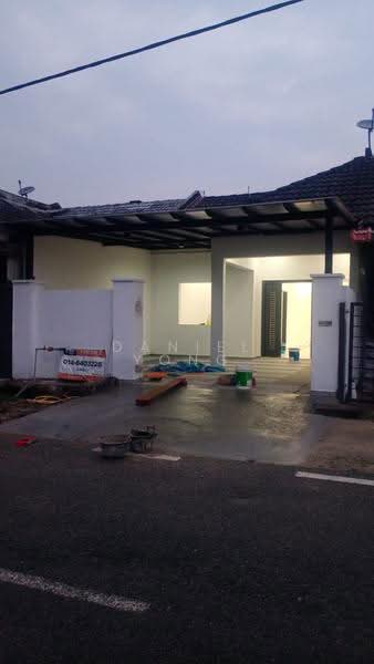1-storey Terraced House for Sale in Muar (Johor) - Daniel Yong - Exterior - PropertyGuru.com.my