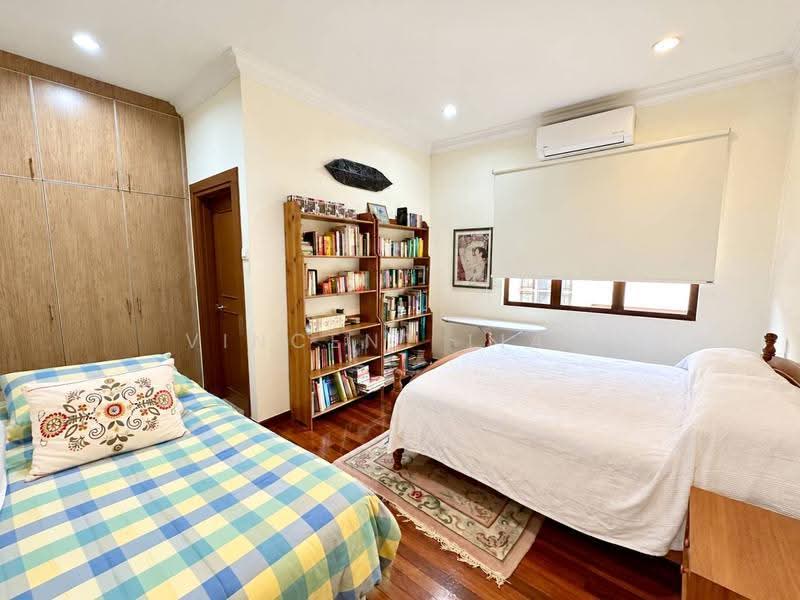 Bungalow House for Sale in Laman Ara (Petaling Jaya) - Vincent Liaw - Bedroom - PropertyGuru.com.my