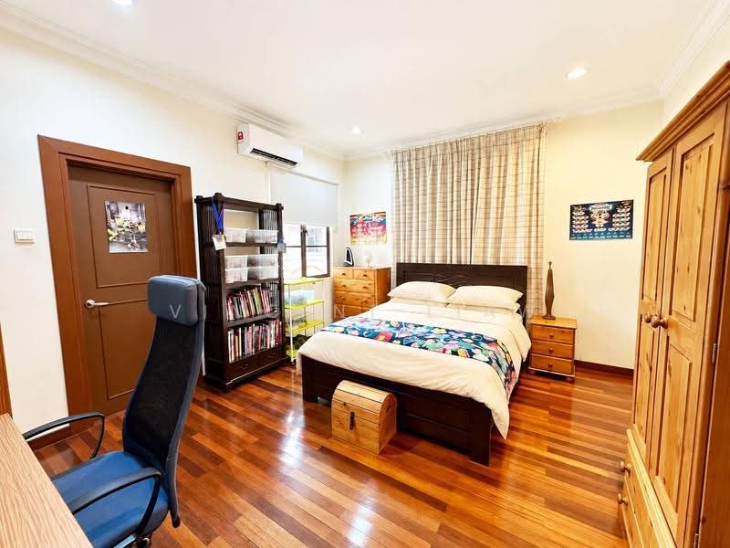 Bungalow House for Sale in Laman Ara (Petaling Jaya) - Vincent Liaw - Bedroom - PropertyGuru.com.my