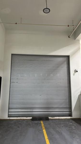 Kilang untuk Dijual di Taman Sains Selangor (Kota Damansara) - Kristing . - Exterior - PropertyGuru.com.my
