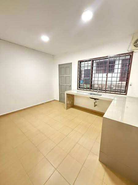 2-storey Terraced House for Sale in Saleng (Senai) - Zen Wong - Kitchen - PropertyGuru.com.my
