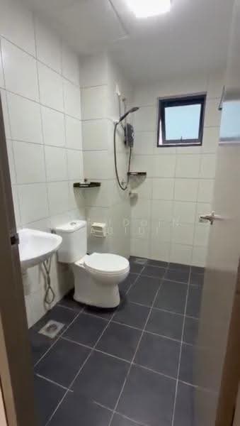 Kediaman Servis untuk Disewa di Edusphere - Nuruddin Zabidi - Bathroom - PropertyGuru.com.my