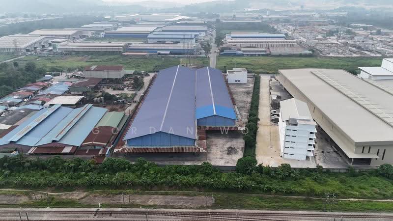 Kilang untuk Dijual di Kawasan Perindustrian Sungai Choh (Serendah) - Gordan Wong - Exterior - PropertyGuru.com.my