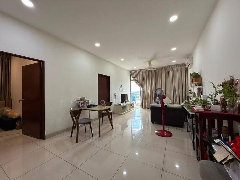 Condominium for Sale at PARC Regency (Residensi Masai) - Ee Fong Toh - Living Room - PropertyGuru.com.my