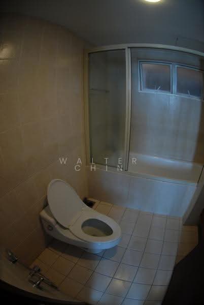 Service Residence for Sale at 38 Bidara Condominium - Walter Chin - Bathroom - PropertyGuru.com.my
