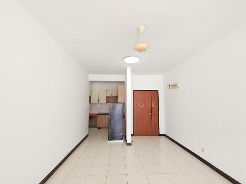 Condominium for Rent at Cova Villa - Owen Loke - Kitchen - PropertyGuru.com.my