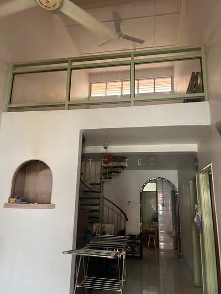 1-storey Terraced House for Sale in Taman Perling (Perling) - Kate Tee - Interior - PropertyGuru.com.my