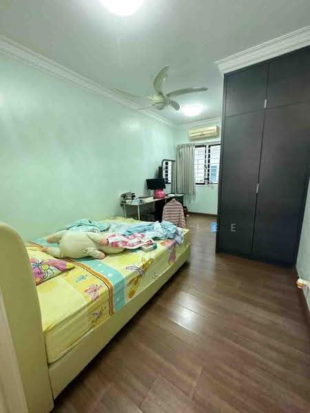 3-storey Terraced House for Sale in Lake Fields (Sungai Besi) - Edmund Lee - Bedroom - PropertyGuru.com.my
