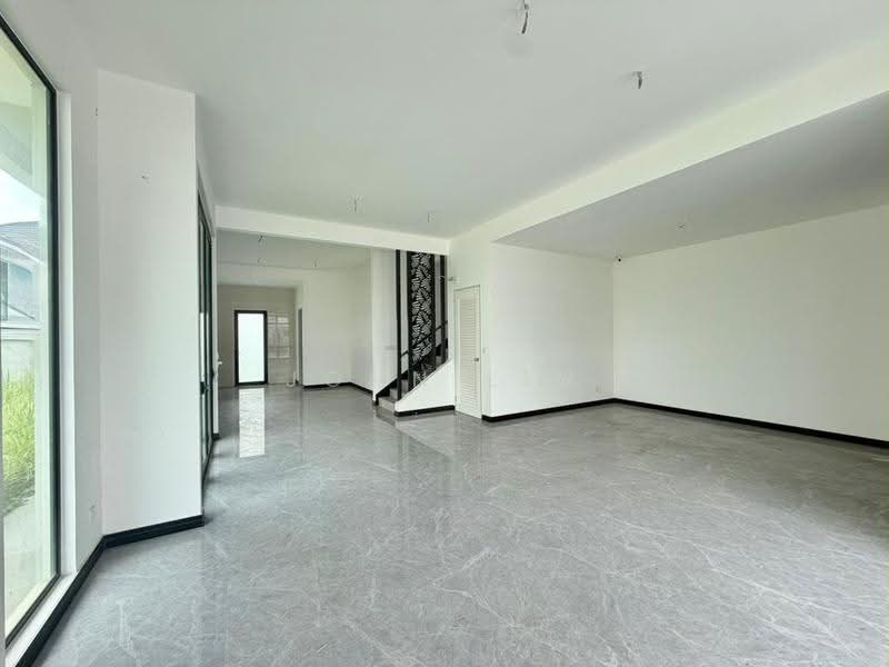 Rumah Berkembar untuk Dijual di Seti Tropika (Tebrau) - John Lim - Interior - PropertyGuru.com.my