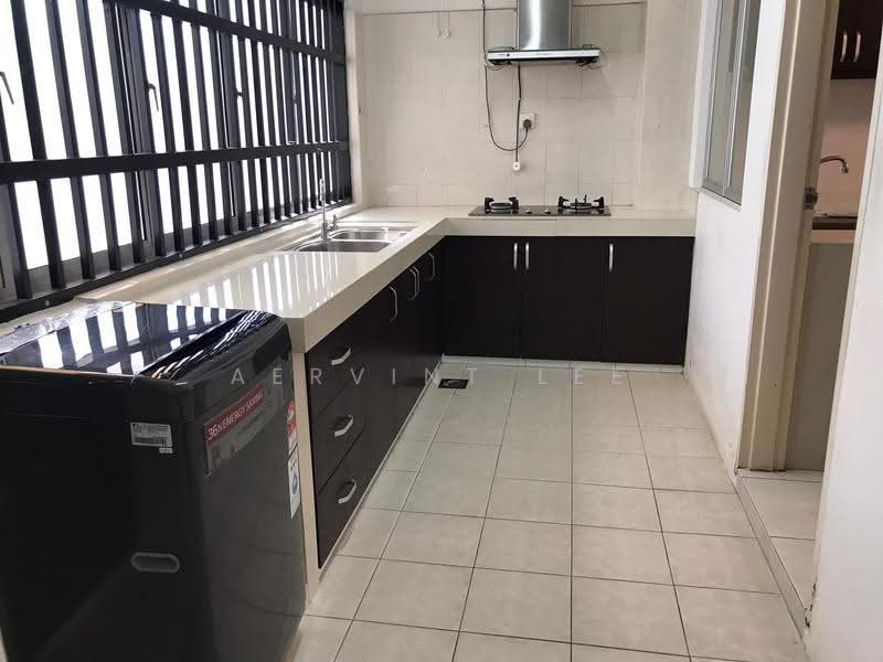 2-storey Terraced House for Rent in Setia Indah (Setia Alam) - Aervint Lee - Kitchen - PropertyGuru.com.my