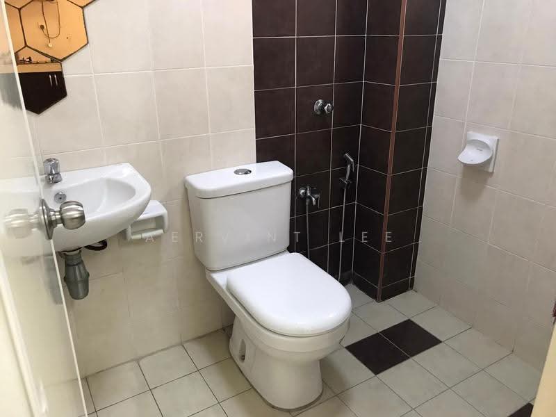 2-storey Terraced House for Rent in Setia Indah (Setia Alam) - Aervint Lee - Bathroom - PropertyGuru.com.my