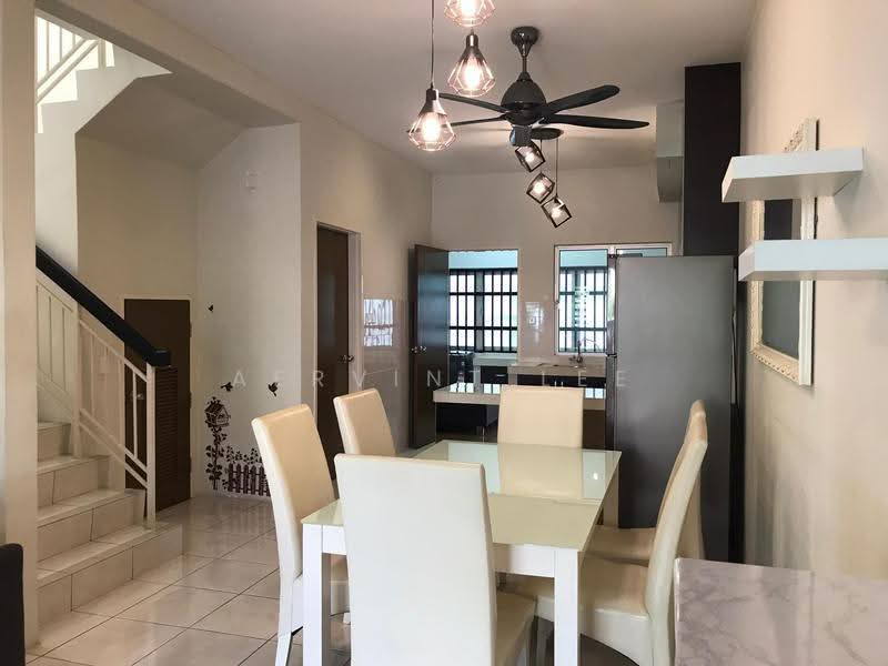 2-storey Terraced House for Rent in Setia Indah (Setia Alam) - Aervint Lee - Dining Room - PropertyGuru.com.my