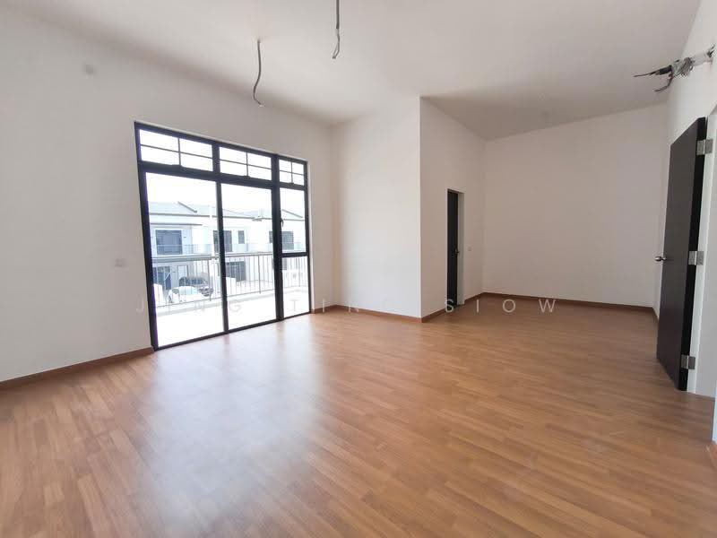 Cluster House for Sale in Eco Botanic (Iskandar Puteri (Nusajaya)) - Jing Ting Siow - Living Room - PropertyGuru.com.my