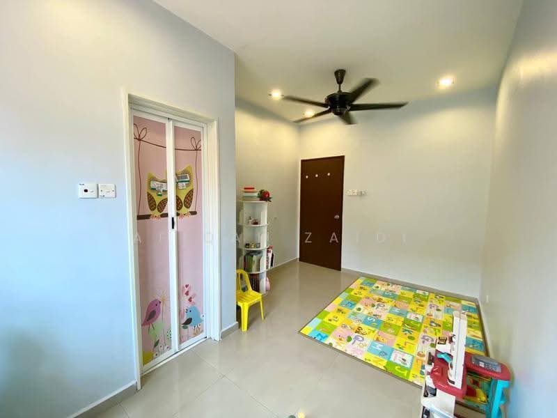 2-storey Terraced House for Sale in Denai Alam (Shah Alam) - Afiqah zaidi - Interior - PropertyGuru.com.my
