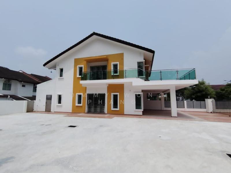 2-storey Terraced House for Sale in Hill Park (Semenyih) - Tommy Wong Phang - Exterior - PropertyGuru.com.my