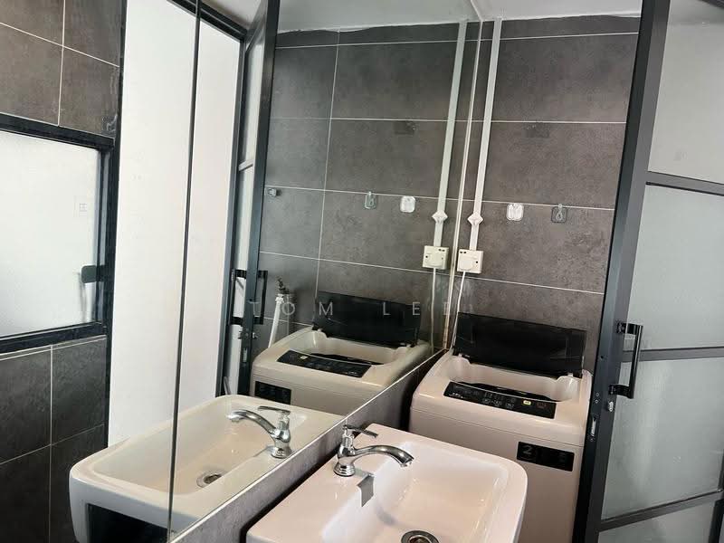 Service Residence for Sale at Empire Damansara - Tom Lee - Bathroom - PropertyGuru.com.my