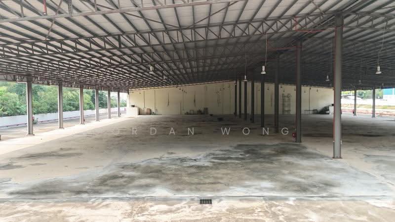 Kilang untuk Dijual di Kawasan Perindustrian Beranang (Beranang) - Gordan Wong - Exterior - PropertyGuru.com.my