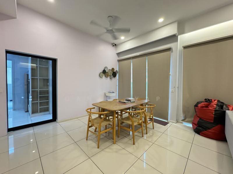 Terraced House for Sale in Tamansari (Rawang) - Daniel Yap - Dining Room - PropertyGuru.com.my