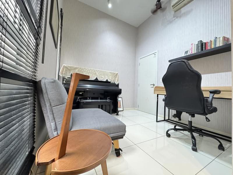 Terraced House for Sale in Tamansari (Rawang) - Daniel Yap - PropertyGuru.com.my