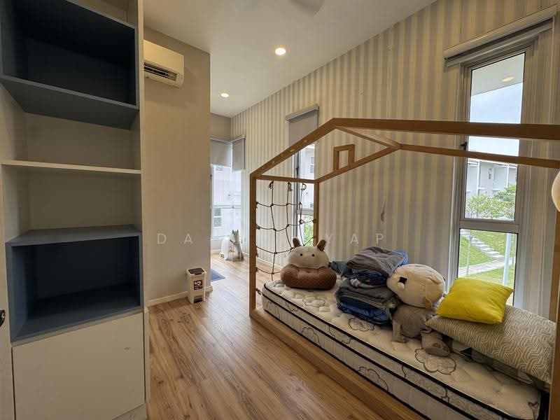 Terraced House for Sale in Tamansari (Rawang) - Daniel Yap - Bedroom - PropertyGuru.com.my