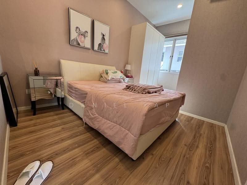 Terraced House for Sale in Tamansari (Rawang) - Daniel Yap - Bedroom - PropertyGuru.com.my