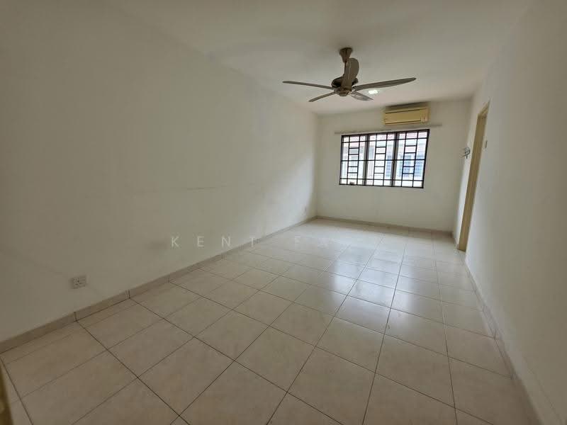 2.5-storey Terraced House for Sale in Bandar Mahkota Cheras (Cheras) - Kent Fatt - Interior - PropertyGuru.com.my
