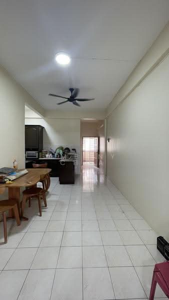 Pangsapuri untuk Dijual di Vista Indah Putra - Amenny Chua - Kitchen - PropertyGuru.com.my