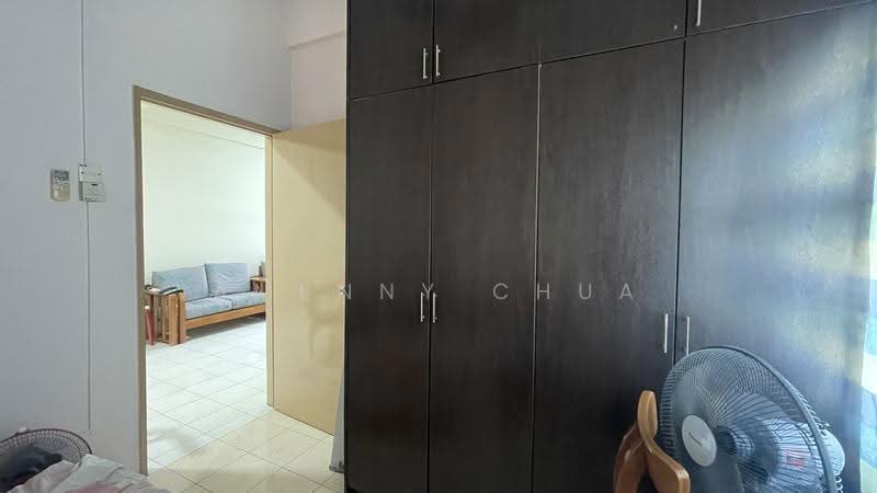 Pangsapuri untuk Dijual di Vista Indah Putra - Amenny Chua - Living Room - PropertyGuru.com.my