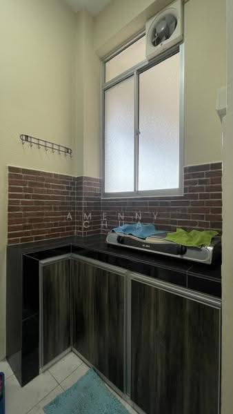 Pangsapuri untuk Dijual di Vista Indah Putra - Amenny Chua - Kitchen - PropertyGuru.com.my